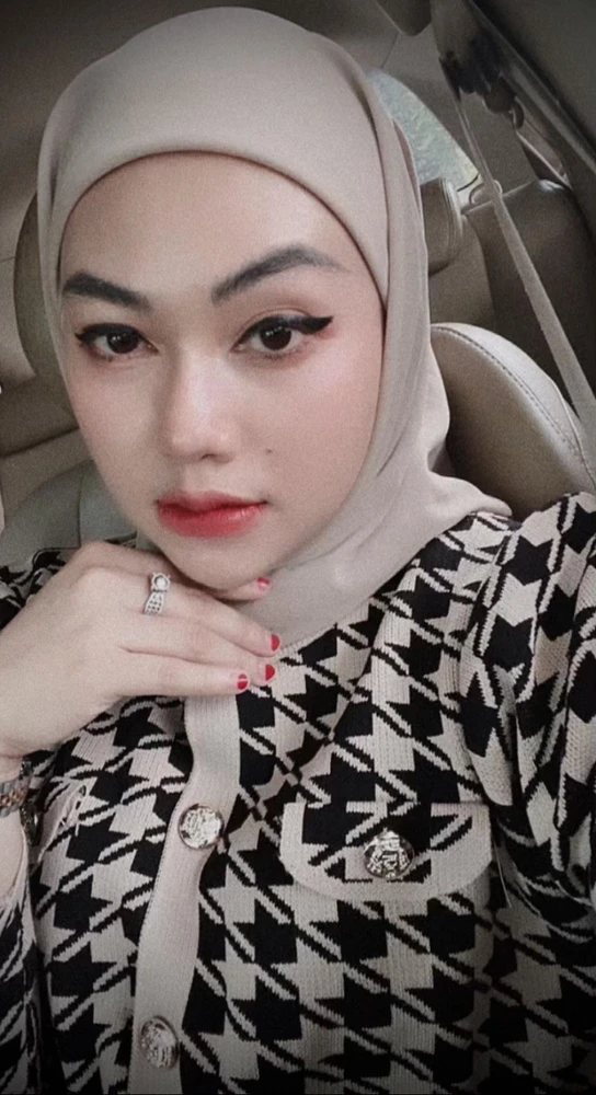 GIF diunggah oleh Eviii
