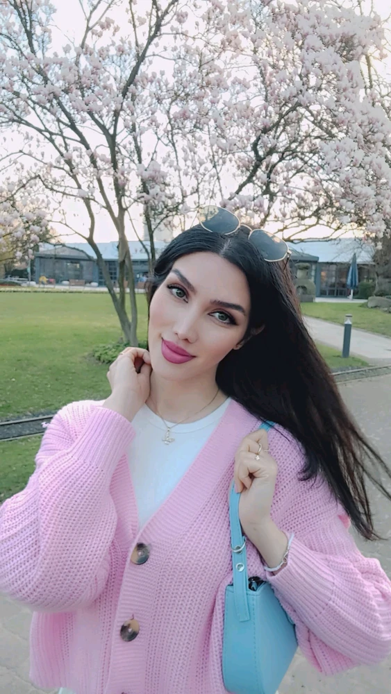 GIF hochgeladen von Hanieh