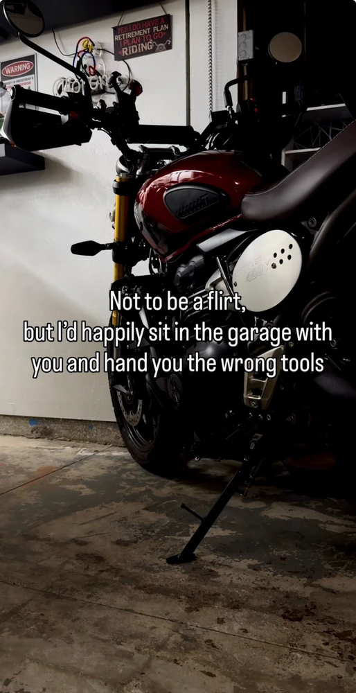 GIF diunggah ku Elise