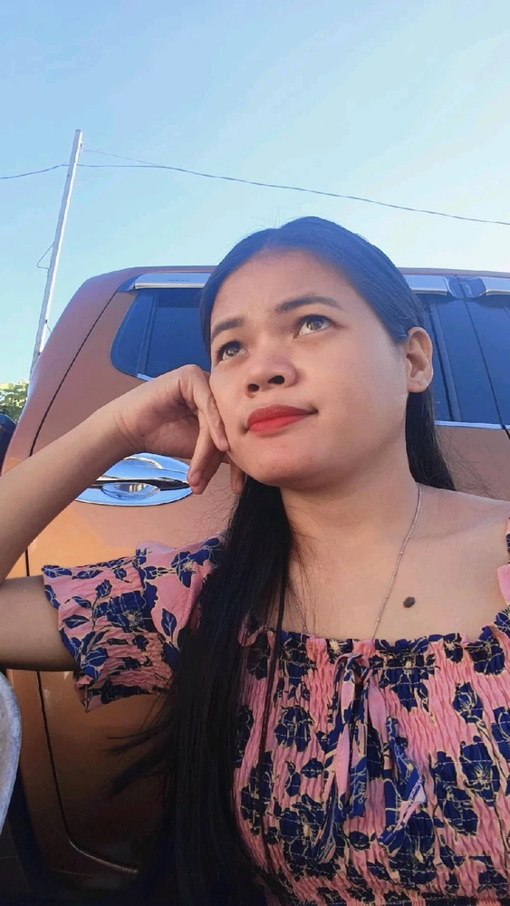 GIF uploaded by Maynn
