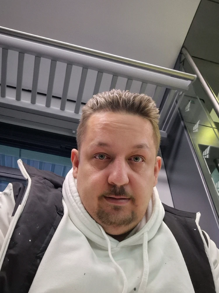 GIF hochgeladen von Daniel