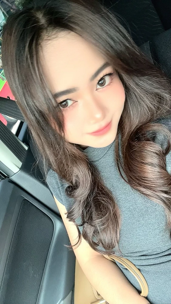 GIF diunggah oleh Tata