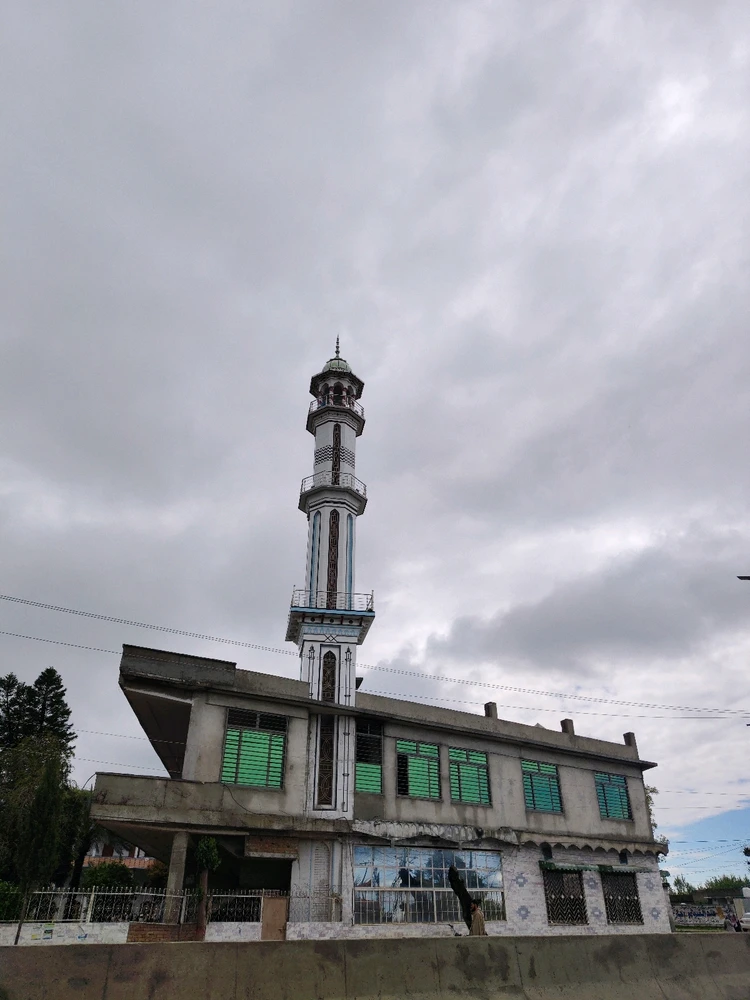 GIF uploaded by Shah Jehan