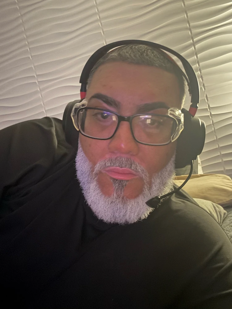 GIF uploaded by William Ortiz jr