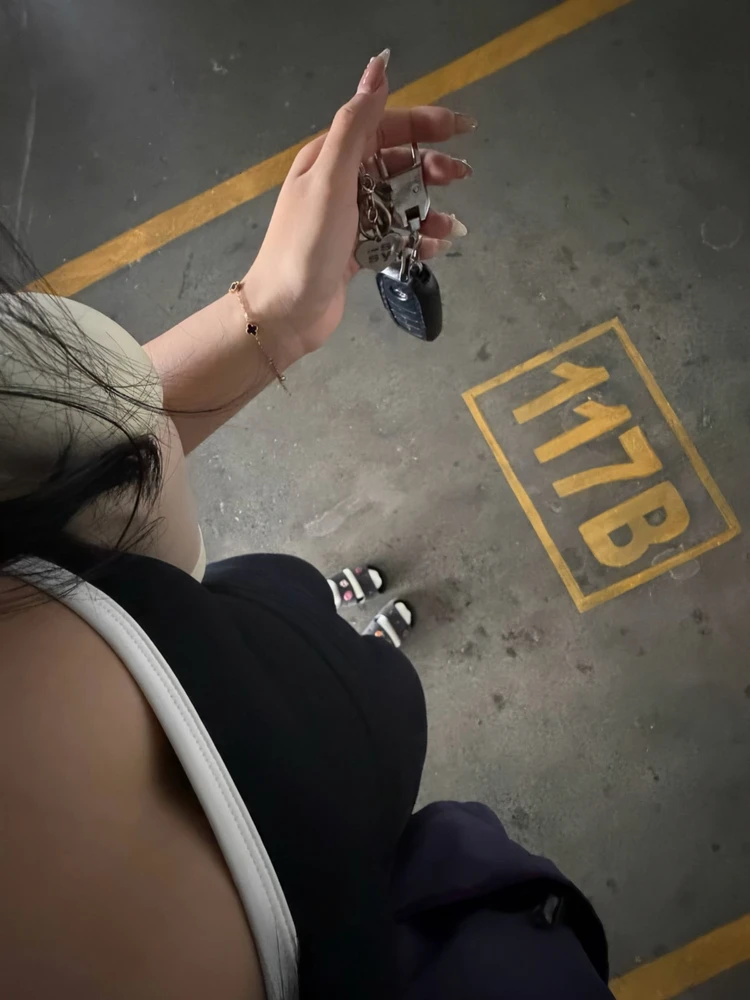 GIF uploaded by Eya