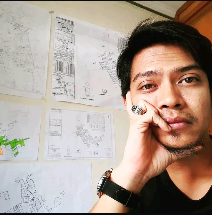 GIF diunggah oleh Rick