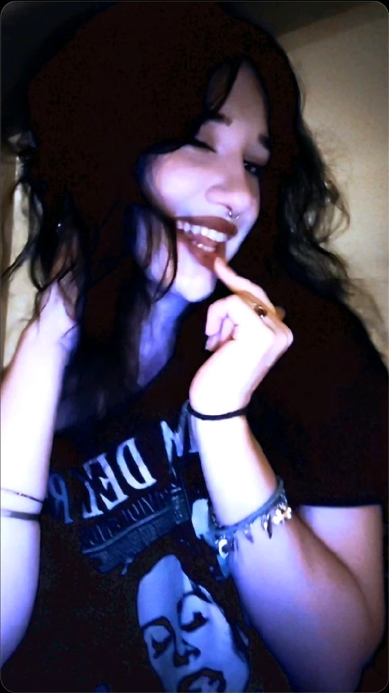 GIF uploaded by Willow