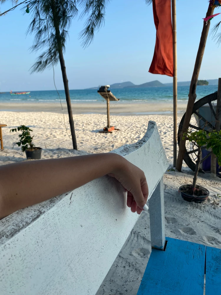 GIF uploaded by Kaye