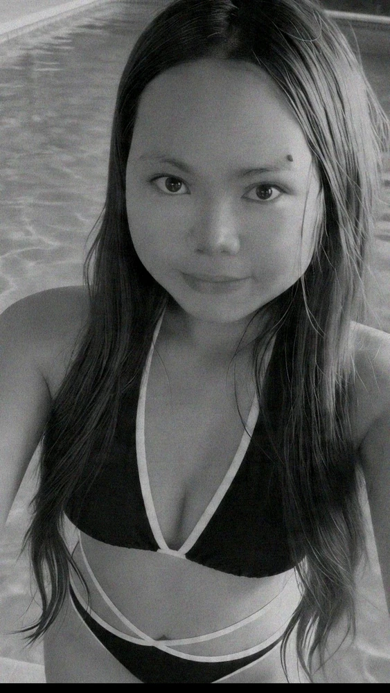 GIF uploaded by Barbie