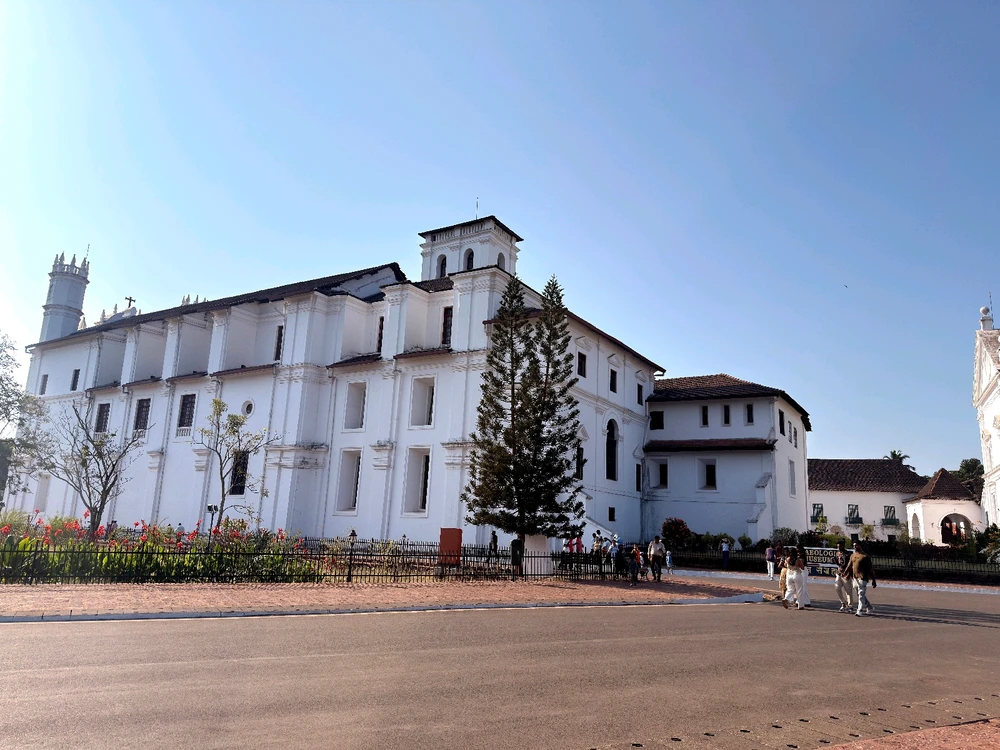 Old Goa church 