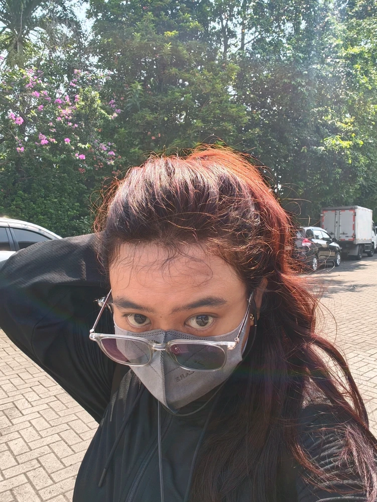 GIF diunggah oleh maria