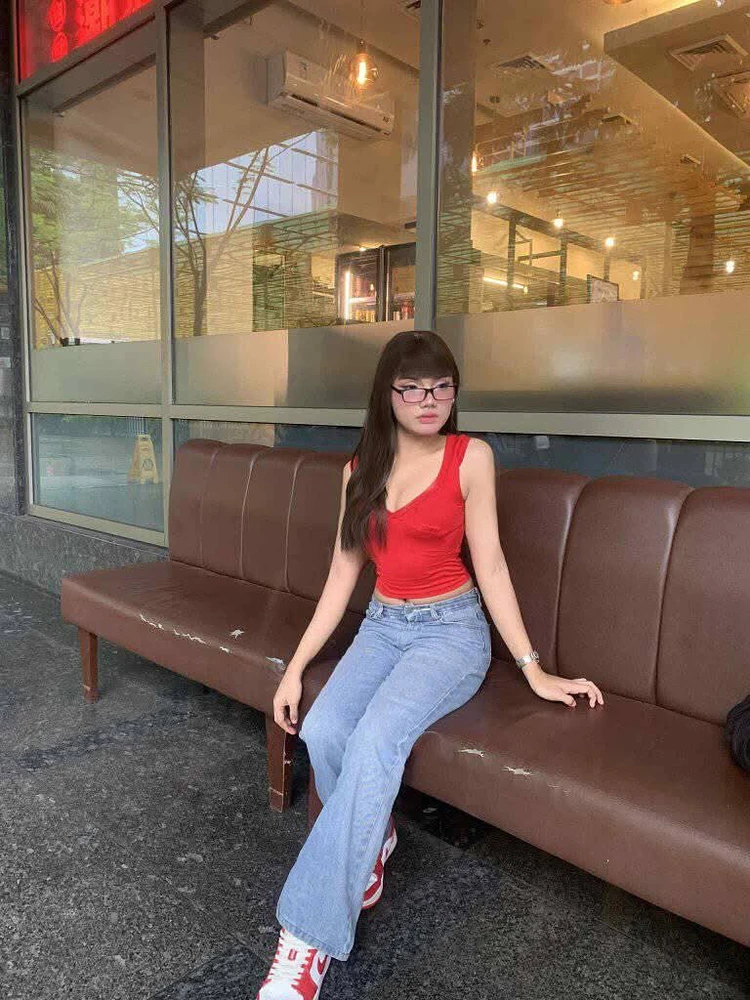 GIF uploaded by joanna delacruz