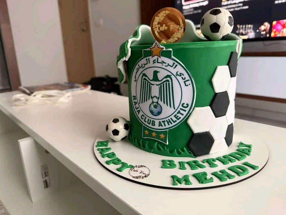 GIF na in-upload ni El Mehdi