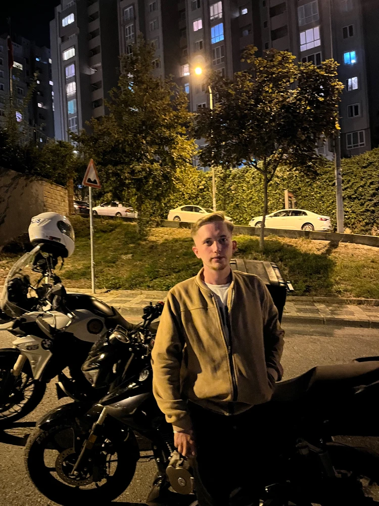 Yasin berk aydın tarafından yüklenen GIF