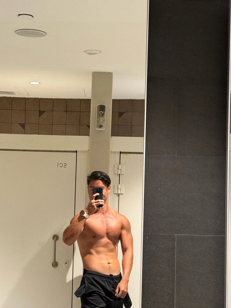 GIF uploaded by Bruce