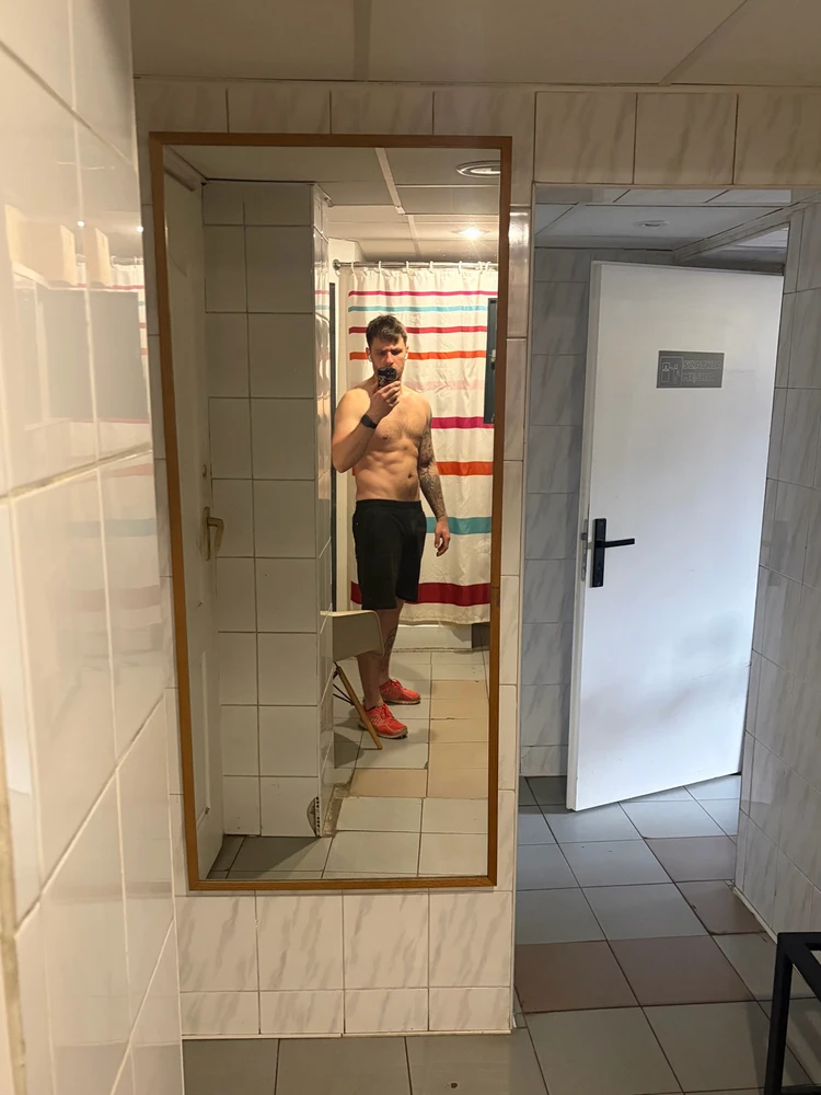 GIF загрузил Edward