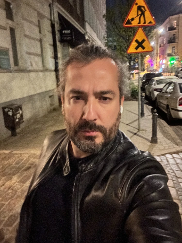 Oguzcan 上傳的 GIF