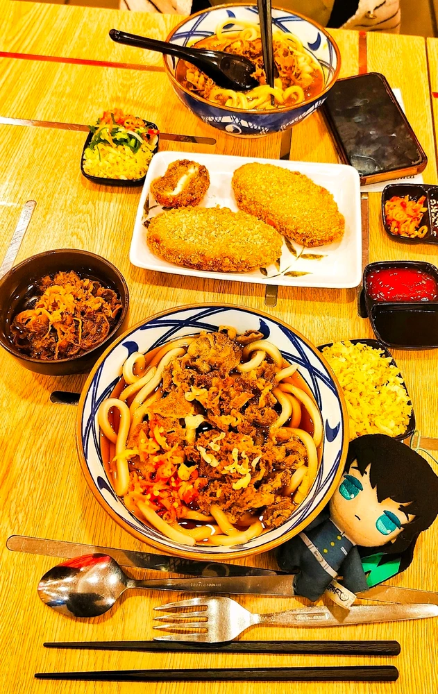 GIF uploaded by Fah