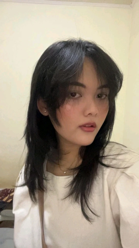 GIF uploaded by yuni