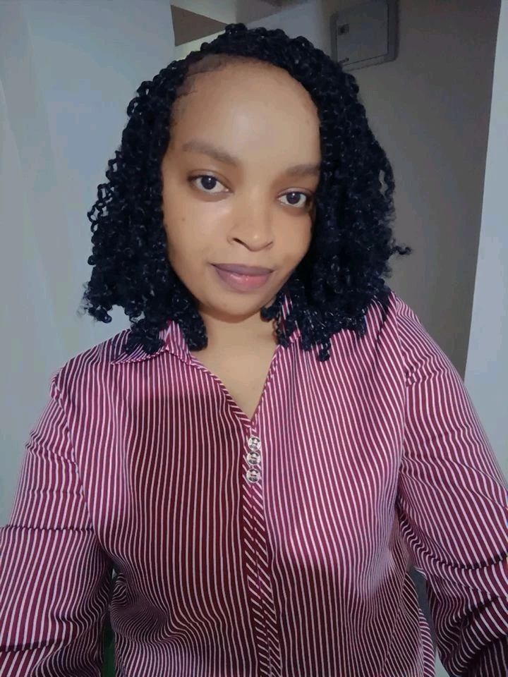 GIF uploaded by Essy