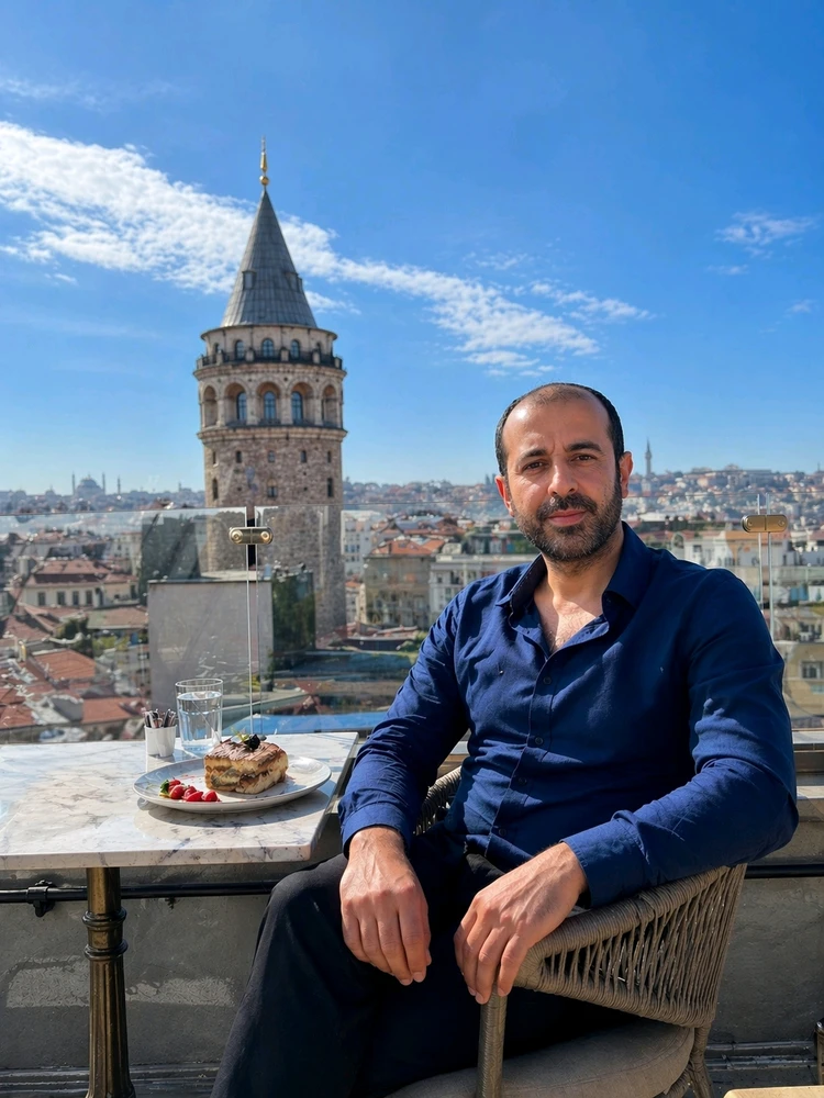 GIF uploaded by Güneş