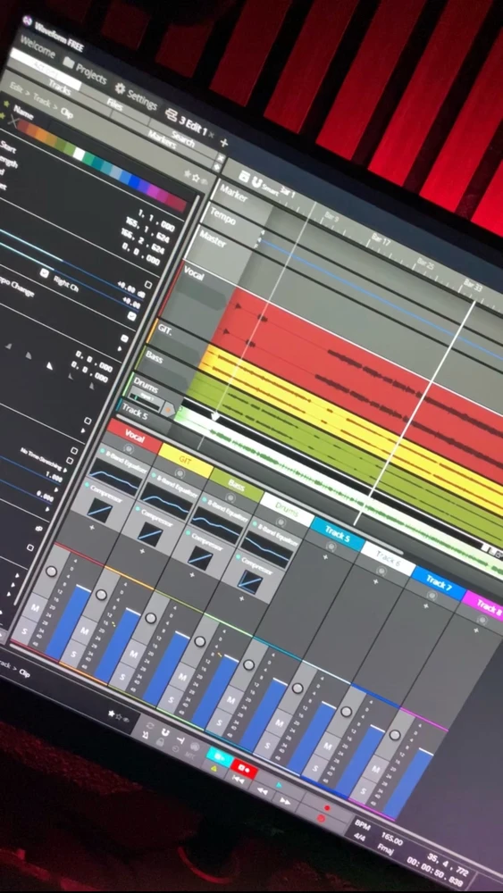 GIF hochgeladen von Chris