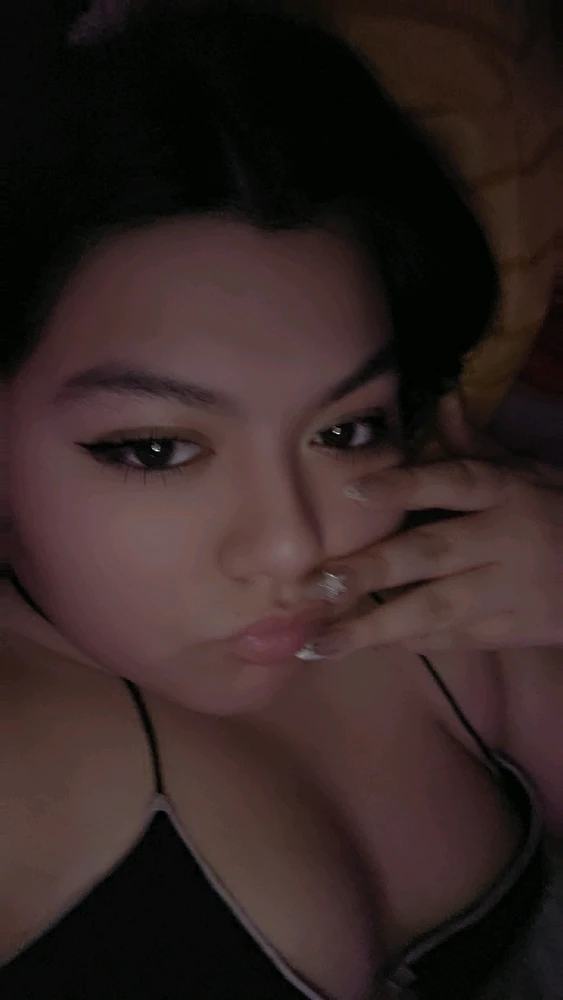 GIF uploaded by Atyana