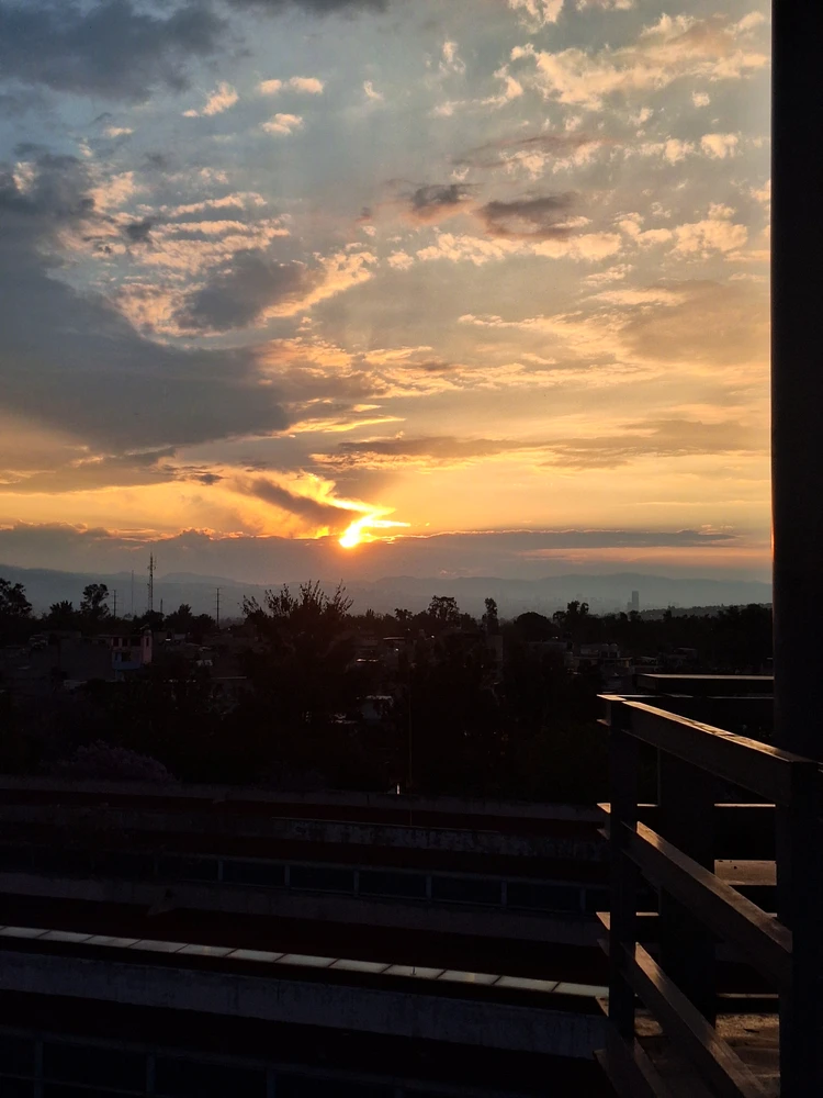 GIF uploaded by Aht