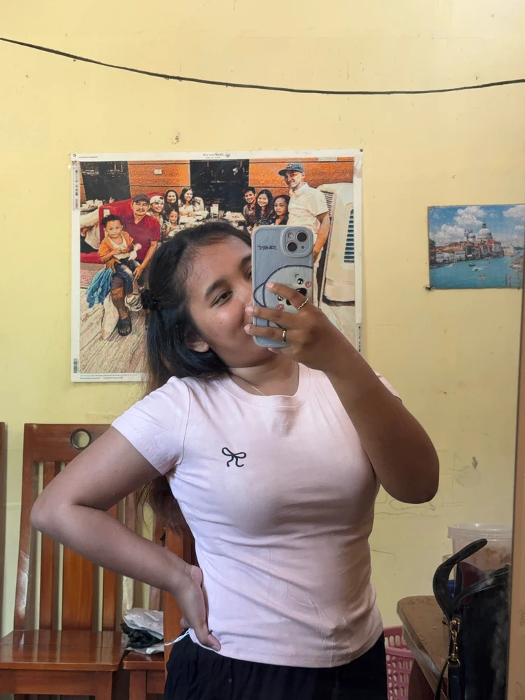 GIF uploaded by Maria