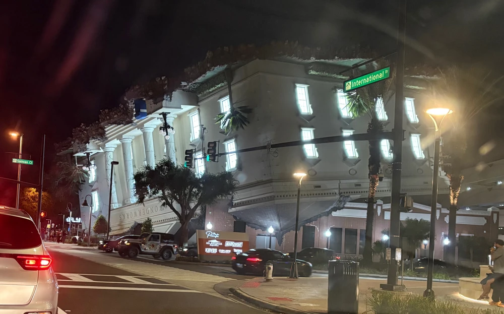 GIF uploaded by Andrew