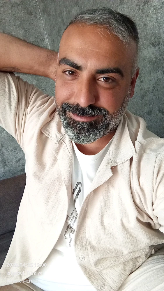 Esmerre tarafından yüklenen GIF