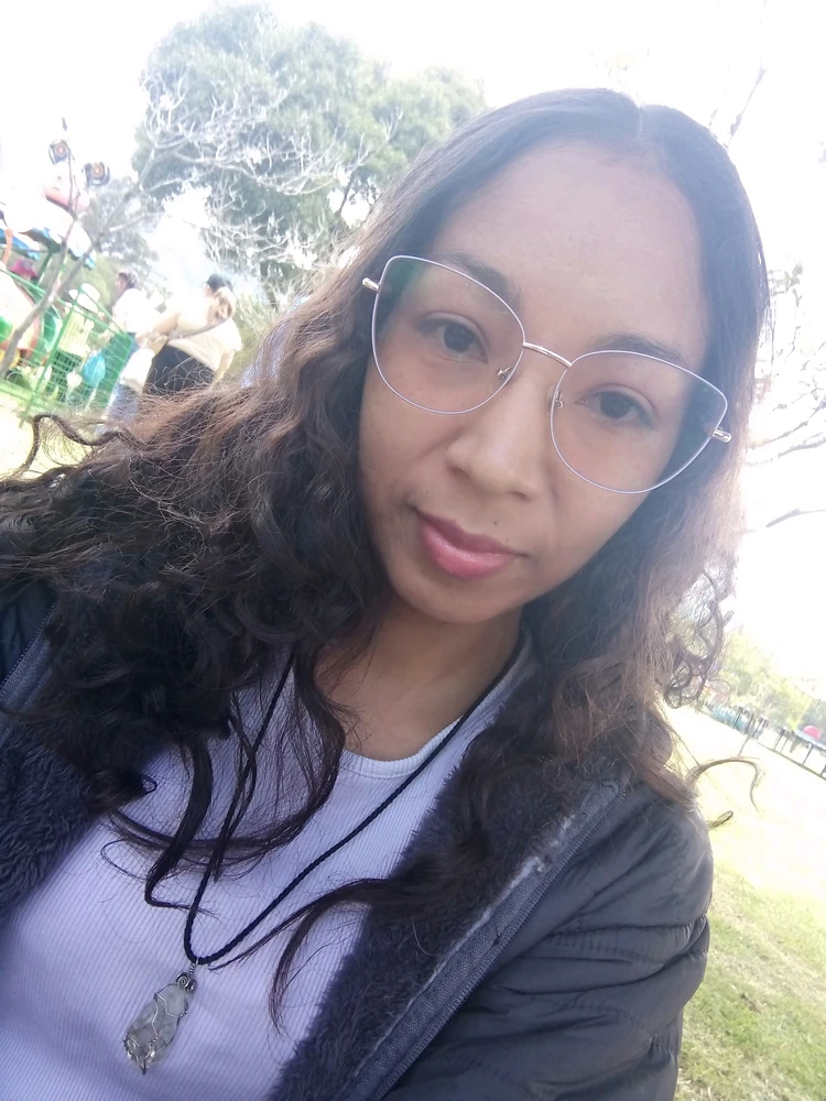 GIF na in-upload ni ILIAN