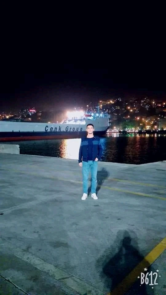 GIF uploaded by Semih