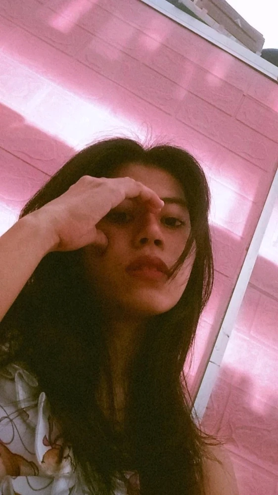GIF diunggah oleh Vnlla
