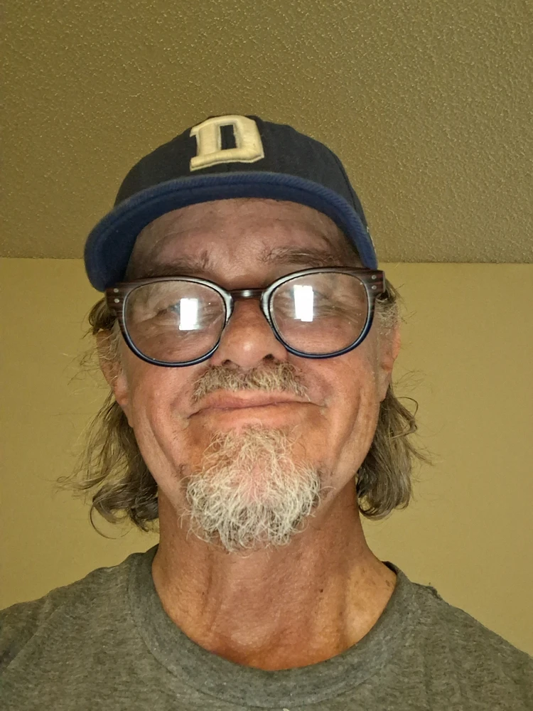 GIF uploaded by Roger