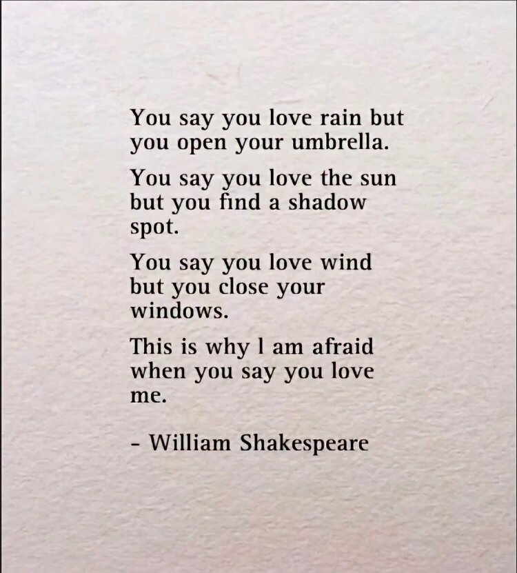 GIF uploaded by Zineb