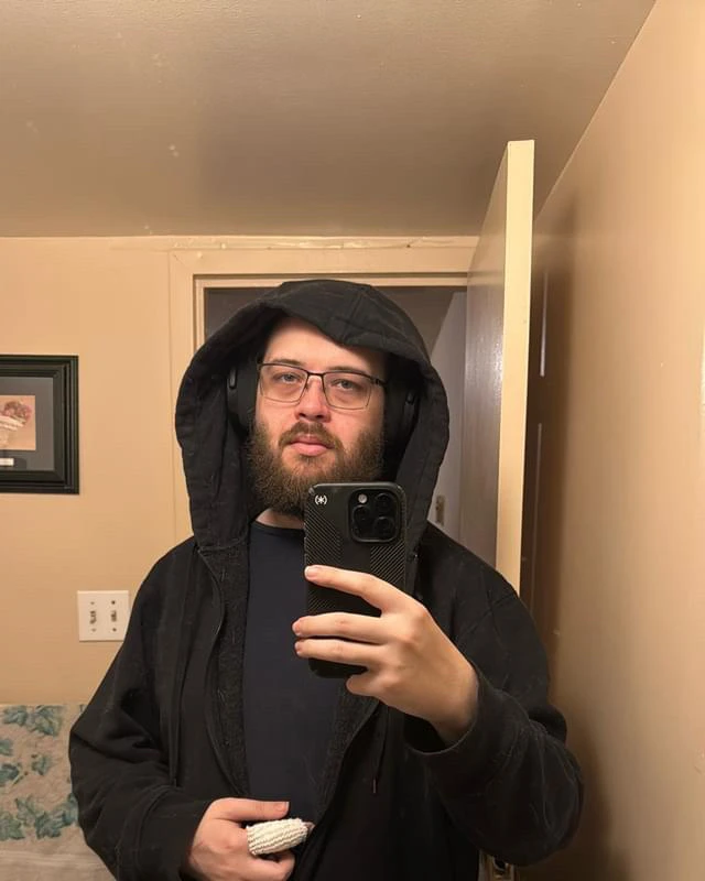 GIF uploaded by Edmund