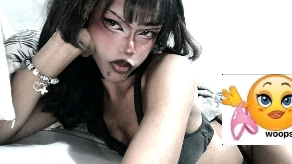 GIF uploaded by Jennie