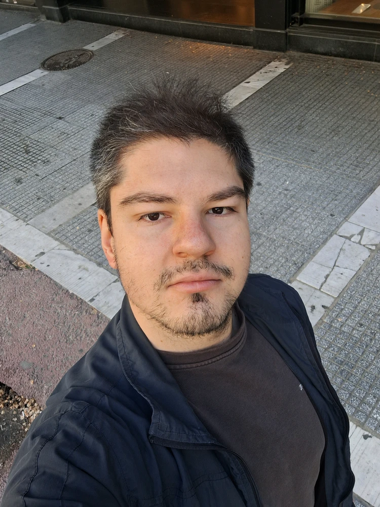 GIF uploaded by Argyris