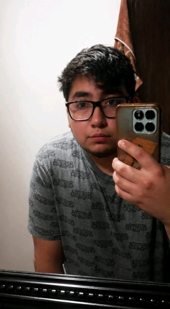 GIF uploaded by Angel