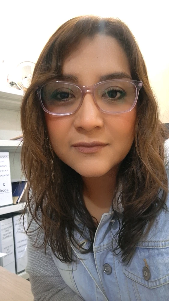 GIF uploaded by Carolina