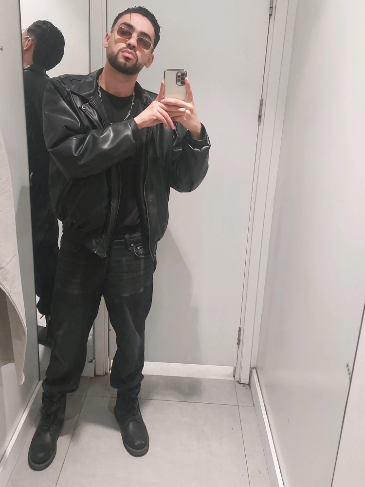 GIF uploaded by Abdo