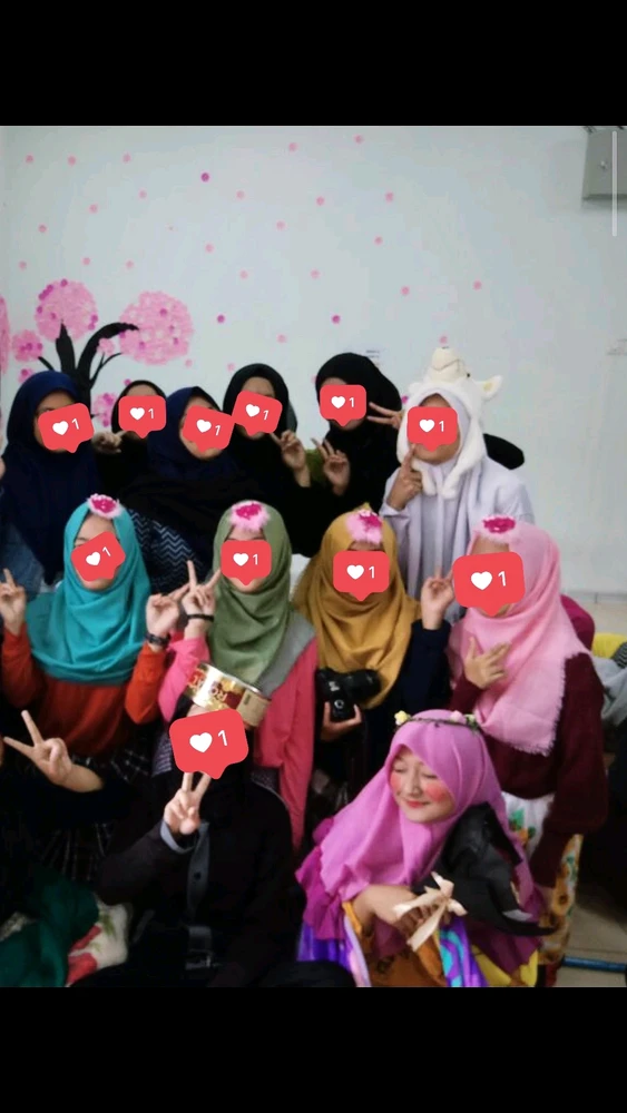 GIF uploaded by Sofia