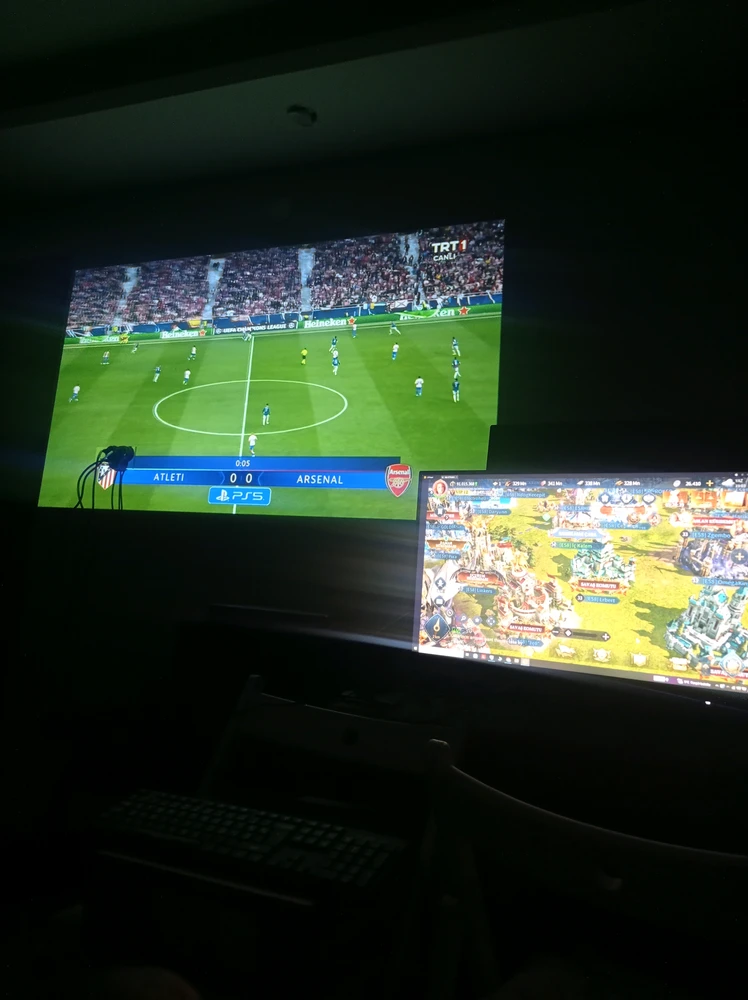 GIF uploaded by HAKAN