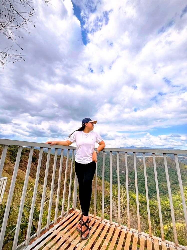 GIF uploaded by LiRae