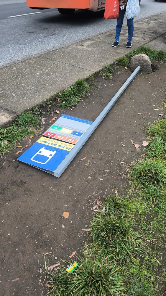 GIF uploaded by Angggel