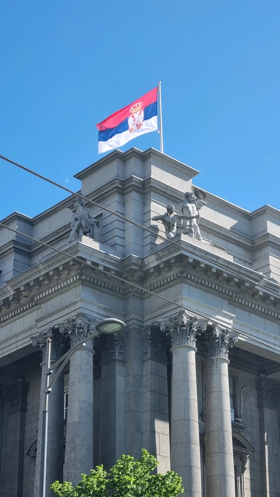 Immaġni mtellgħa minn Mila