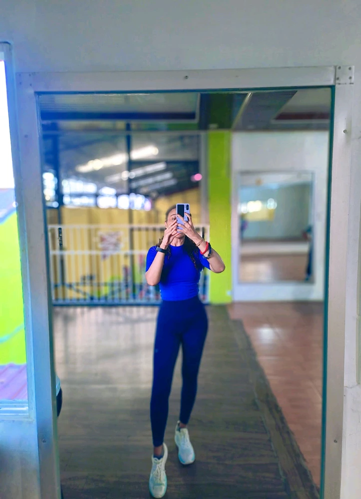 GIF uploaded by Va
