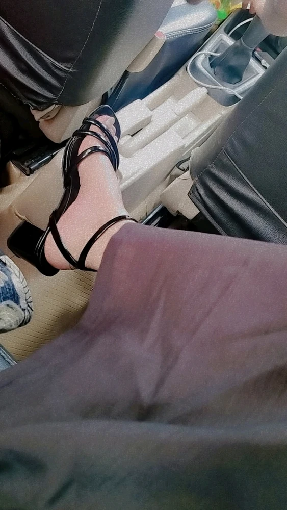 GIF uploaded by Mithu