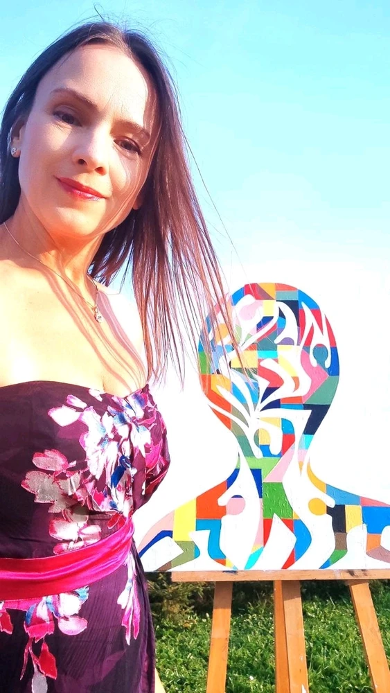 GIF uploaded by Lisa